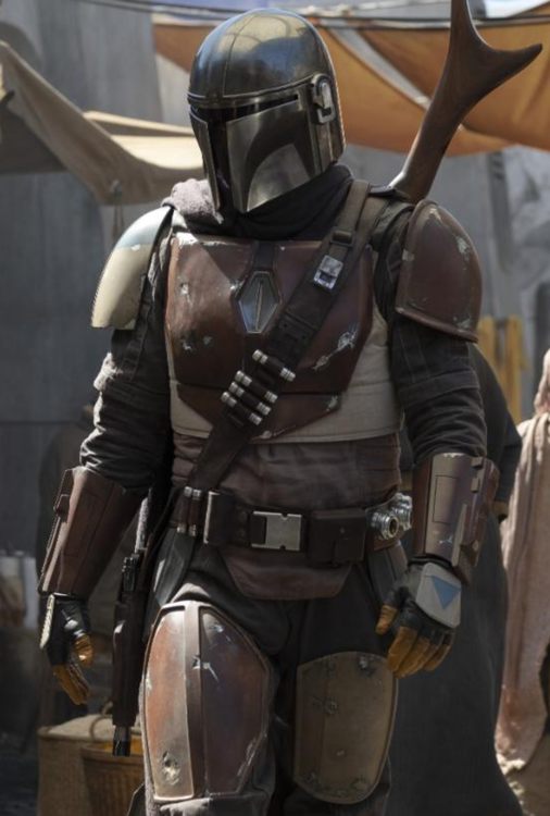 Star-Wars-The-Mandalorian-First-Look.png