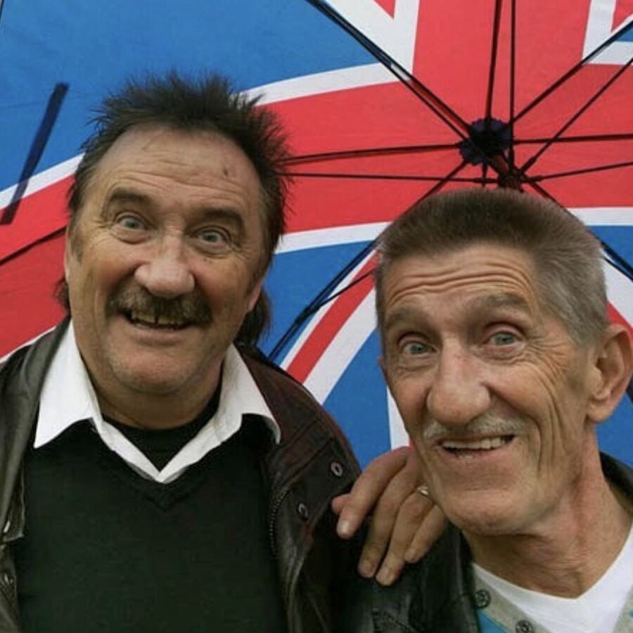1_BARRY-CHUCKLE-The-older-one-FROM-THE-CHUCKLE-BROTHERS-HAS-DIED.jpg
